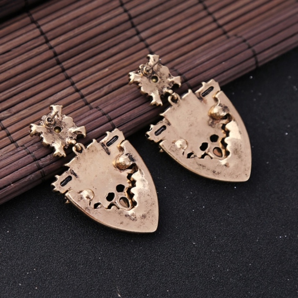 "Beloved Princess" - Picture 6 of 6